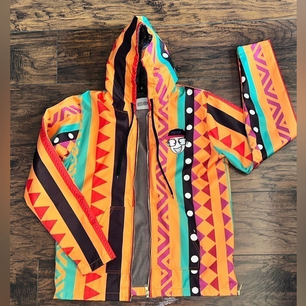 Trendy SECRET SCIENTIST Mens Urban HOODED JACKET Small Orange Patch Logo